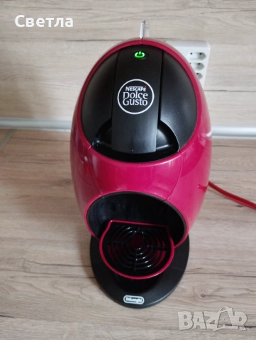 Продавам кафе машина Долче Густо, снимка 4 - Кафемашини - 53495277