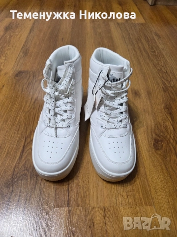 Кецове на Bershka, снимка 3 - Кецове - 52298182