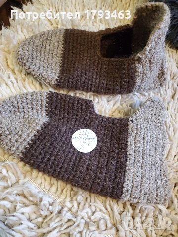 Ръчно плетени мъжки терлици от вълна. Размер 44, снимка 5 - Мъжки чорапи - 49637548