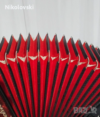 Акордеон Weltmeister Caprice , снимка 6 - Акордеони - 53777907