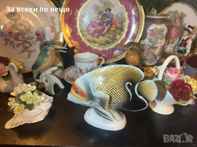 Hollohaza Hungary  Handpainted Porcelain Fish “ Рибата” Код P2257, снимка 7 - Антикварни и старинни предмети - 54241587