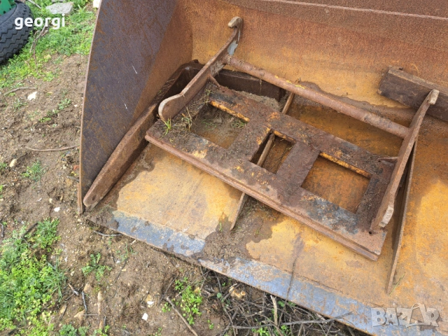 Телескопичен товарач JCB 520/4, снимка 9 - Индустриална техника - 53400095