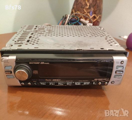 Clarion cd player
