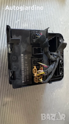 Комфорт модул зa VW Golf 5 - 1K1907348 /  3C0959433