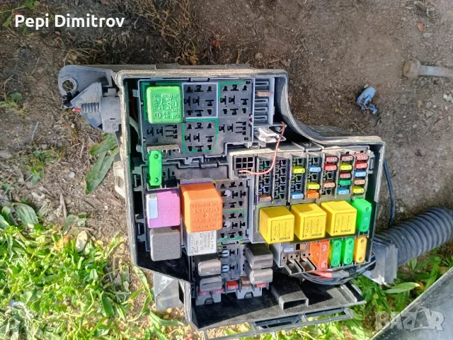 Бушонно табло за OPEL COMBO Corsa C FUSE BOX 13142780, снимка 3 - Части - 49926469