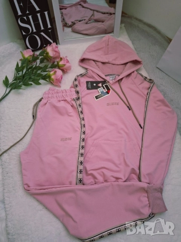 дамски екип Guess , снимка 6 - Спортни екипи - 52059554