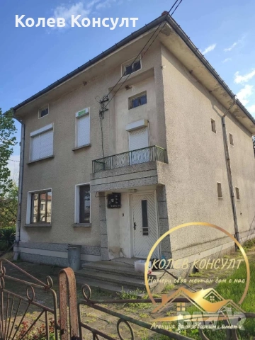 Къща град Симеоновград, снимка 2 - Етаж от къща - 54266346