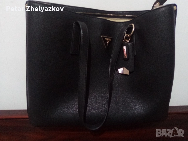 Нова елегантна дамска чанта GUESS., снимка 3 - Чанти - 52585964