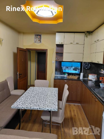 Тристаен апартамент под наем в Центъра, снимка 3 - Апартаменти - 53973337