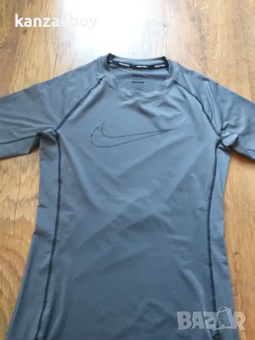  Nike Pro Dri-FIT T-Shirt - страхотна мъжка тениска КАТО НОВА М, снимка 9 - Тениски - 47022147