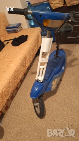 Скутер ел., снимка 2 - Мотоциклети и мототехника - 51928963