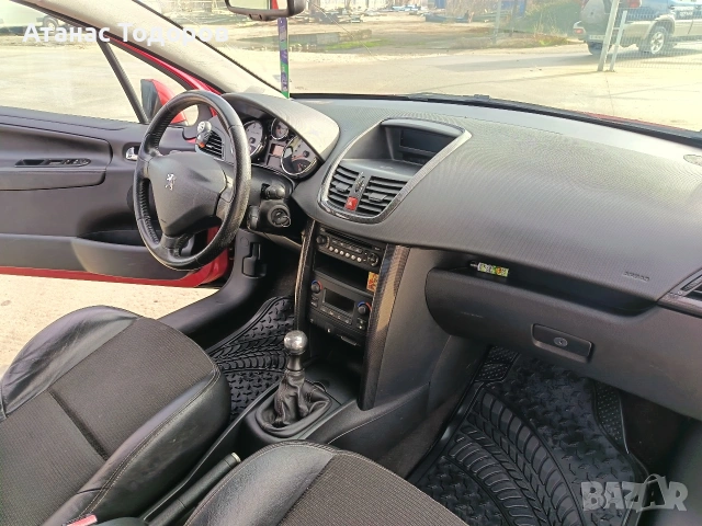 Peugeot 207 turbo, снимка 8 - Автомобили и джипове - 53394599