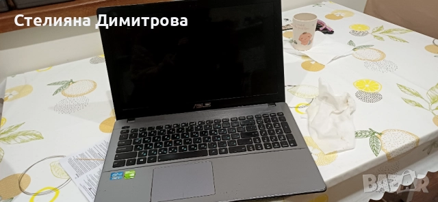 Лаптоп ASUS X550V, снимка 4 - Лаптопи за игри - 52709302