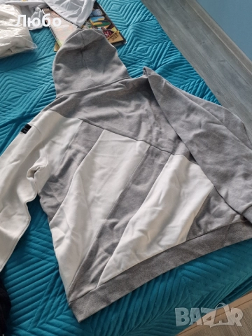 Продавам 3 броя суичъри, снимка 3 - Суичъри - 52492418