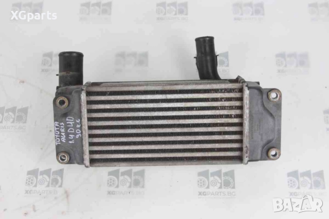  Интеркулер за Toyota Auris 1.4D4D 90 к.с. (2006-2012), снимка 2 - Части - 52810131