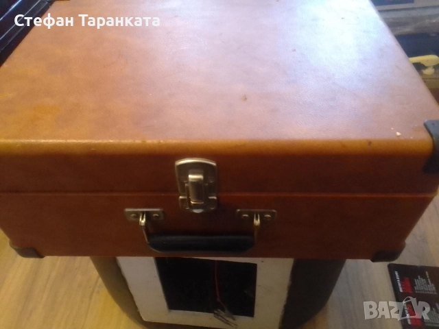 Грамофон със усилвател и вградени говорители във куфар., снимка 6 - Грамофони - 52315327