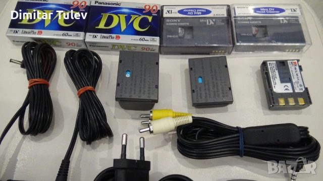 Зарядни за видеокамери CANON MVX 350 и CANON MVX 300, снимка 7 - Батерии, зарядни - 54115457