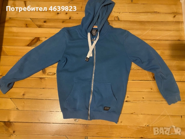 Синьо горнище 