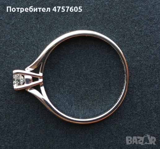 Чисто нов пръстен (бяло злато с диамант), снимка 2 - Пръстени - 53905523