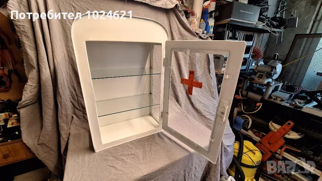Аптечен спешен шкаф и аптечка, снимка 3 - Други стоки за дома - 49702726