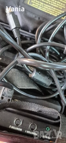 DVD за кола с два монитора, снимка 8 - Аксесоари и консумативи - 52638884