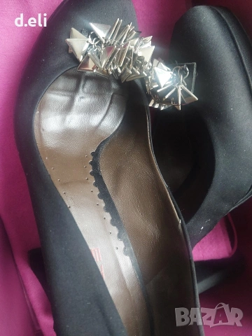 ETRO и Christian Louboutin. Original. Size 38-39 Уникат, снимка 2 - Дамски обувки на ток - 46140425