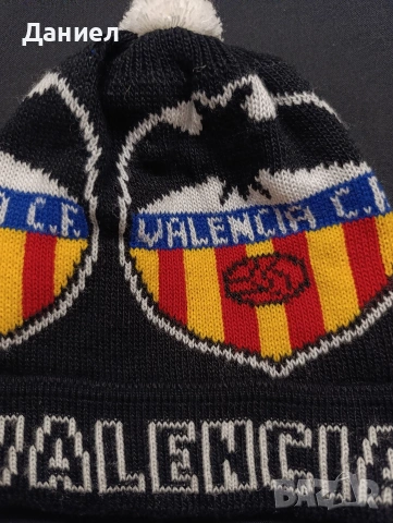 Шапка на Валенсия , снимка 2 - Фен артикули - 53906325