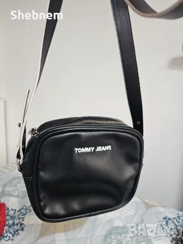 ОРИГИНАЛНА чанта Tommy Hilfiger, снимка 6 - Чанти - 47063999