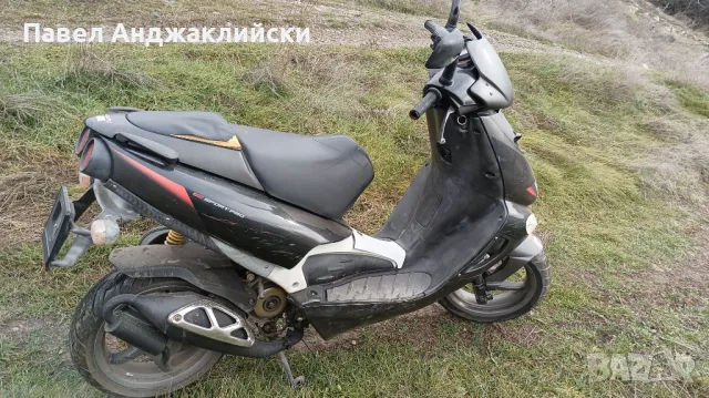 Aprilia sr50, снимка 6 - Мотоциклети и мототехника - 48492247