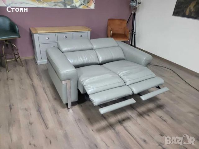 Сив кожен диван двойка Moreno с електрически релаксиращ механизъм, снимка 12 - Дивани и мека мебел - 45687352