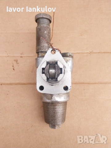 Инжектор за гориво за Ифа W 50 L, снимка 3 - Части - 53849690