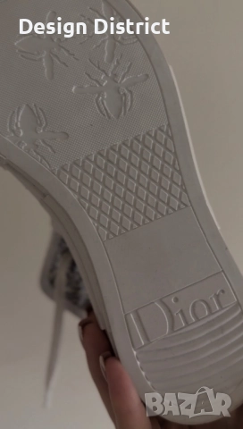 Високи Dior B23 кецове с принта на логото Oblique, снимка 4 - Кецове - 52539931