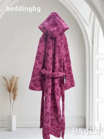 Халат за баня Яна Панагюрище , снимка 18 - Хавлиени кърпи - 39300549
