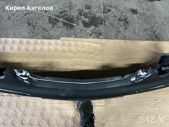 Предна броня за Mercedes C-class W203 (седан и комби), снимка 5 - Части - 53623697