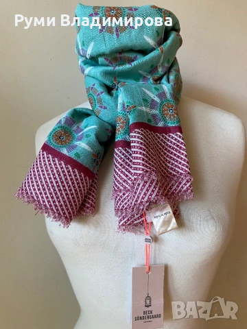 Син шал Beck Sondergaard от 100 % памук, с етикет, снимка 3 - Шалове - 53614174