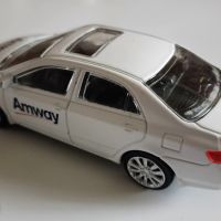 Toyota Corolla Amway Rastar - Мащаб 1:43, снимка 2 - Колекции - 45775877