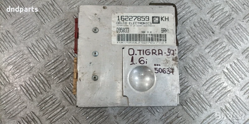 Компютър Opel Tigra 1.6i 1997г. 16227859 D95033, снимка 1