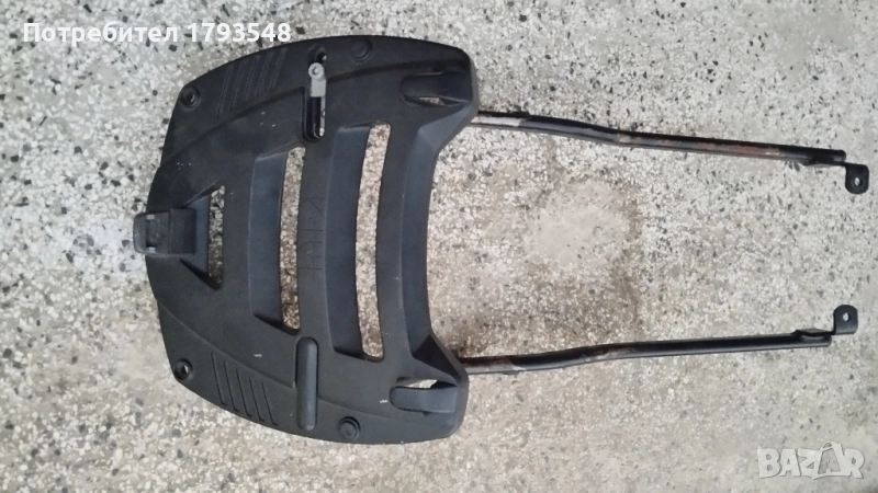 Стойка за багажен куфар Monorack Givi за мотор Suzuki , снимка 1