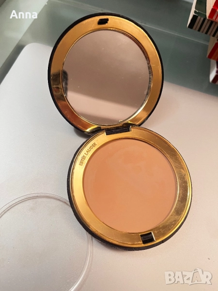 Пудра на Estee Lauder, снимка 1