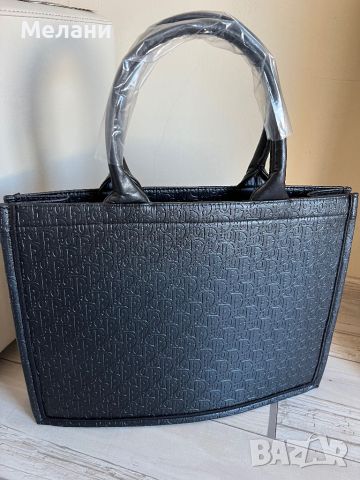 Нови дамски чанти Dior, снимка 2 - Чанти - 45312803