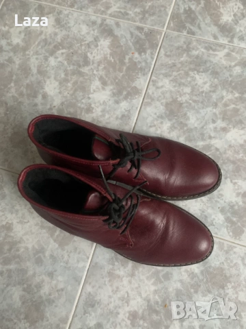 Продавам боти дамски -естествена кожа 