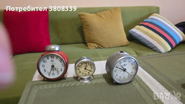 Стари часовници - цени в описанието