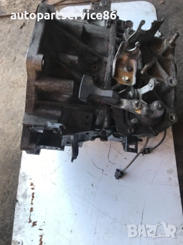 6-степенна ръчна скоростна кутия за Mazda 6 2.2 Дизел (2007-2011), снимка 2 - Части - 53729719