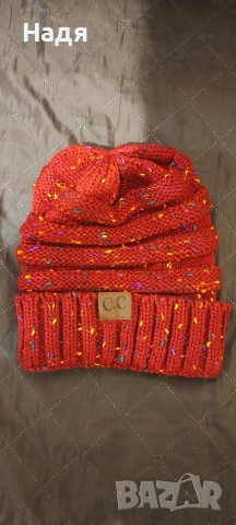 Нова модерна зимна шапка