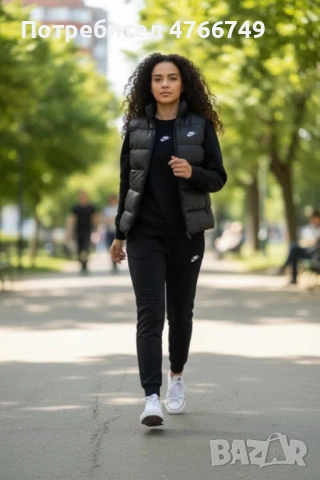 Дамски спортен екип от три части с елек , снимка 2 - Спортни екипи - 54232812