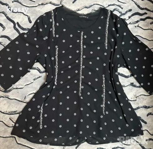 Интересна голяма дамска блуза на точки с голи рамене (размер 2ХЛ)