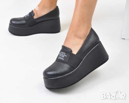 Обувки на платформа - черна кожа - RK130, снимка 1 - Дамски ежедневни обувки - 36965084