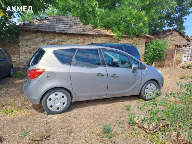 Opel Meriva 1.4 газ. инжекцион Ланди Ренцо-2012-верига климатик, снимка 4 - Автомобили и джипове - 51196352