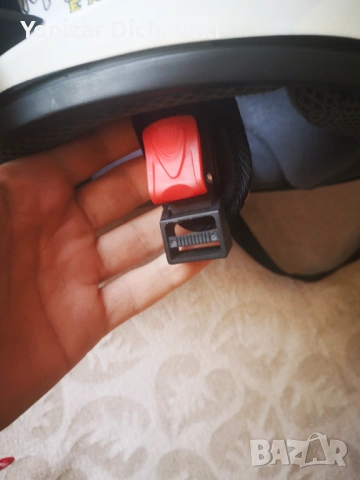 Продавам каска, снимка 3 - Спортна екипировка - 53847294