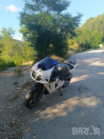 Suzuki srad 750, снимка 3 - Мотоциклети и мототехника - 54084700